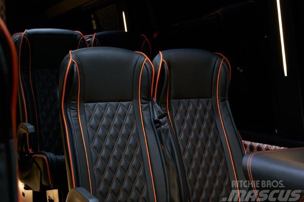 Mercedes-Benz Sprinter 519 CDI 18 seats panorama Coach