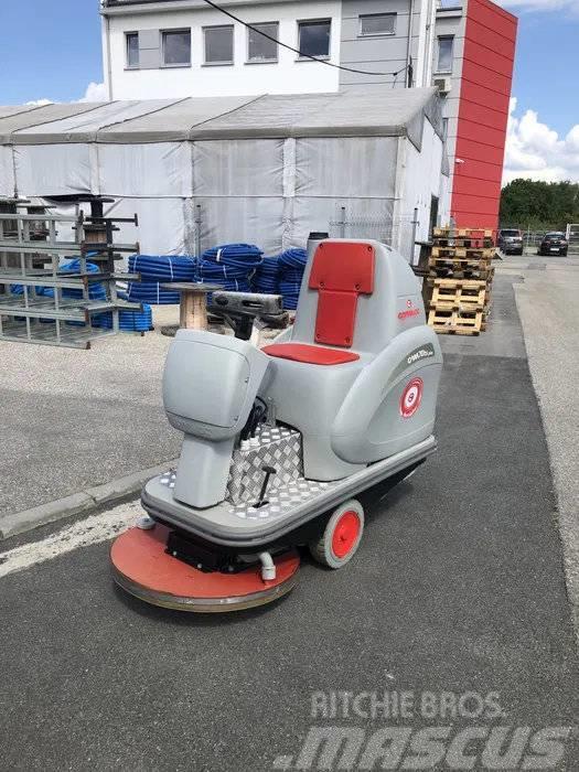 Comac HS 70 CM POLISHER  VERY GOOD CONDITION / BATTERY Scrubber dryers