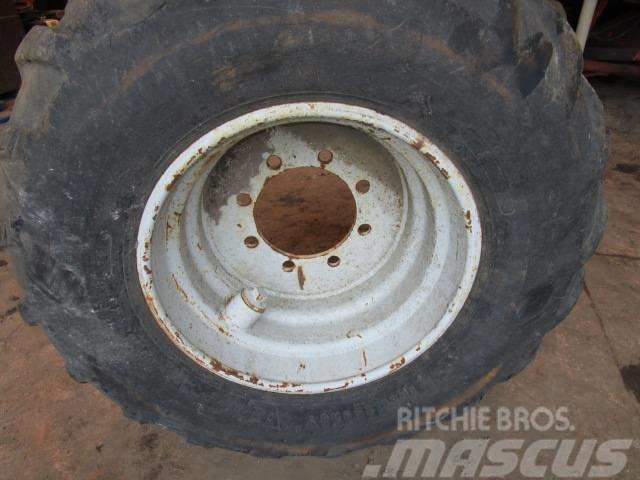 Trelleborg T421  500x22,5 complet wheel Tyres, wheels and rims