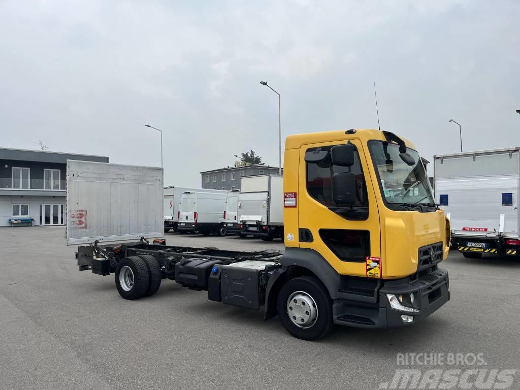 Renault D 12 Prime Movers