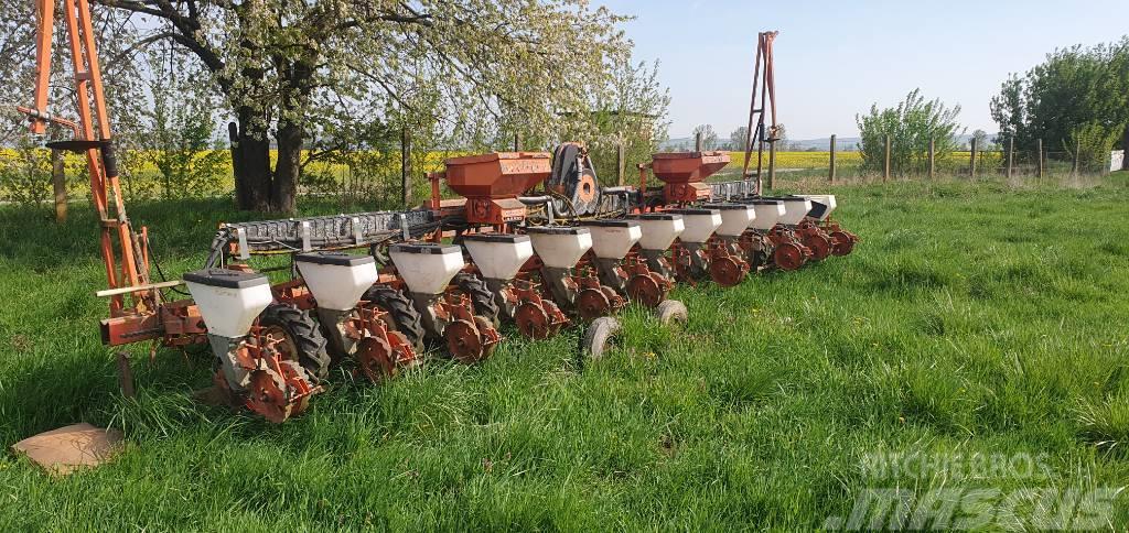 Kuhn Planter Sowing machines