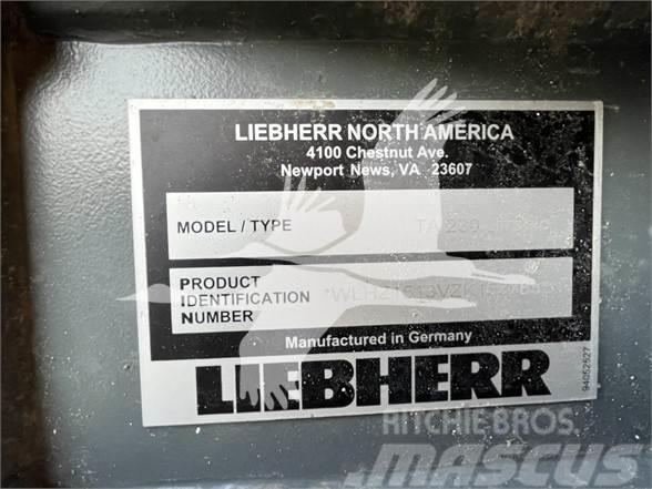 Liebherr TA230 LITRONIC Articulated Haulers