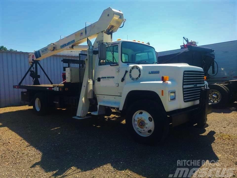 National 500C Truck mounted cranes