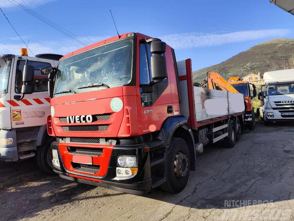 Iveco Stralis 260 S 43 Truck mounted cranes