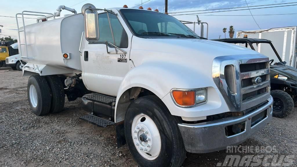 Ford f750 Water bowser