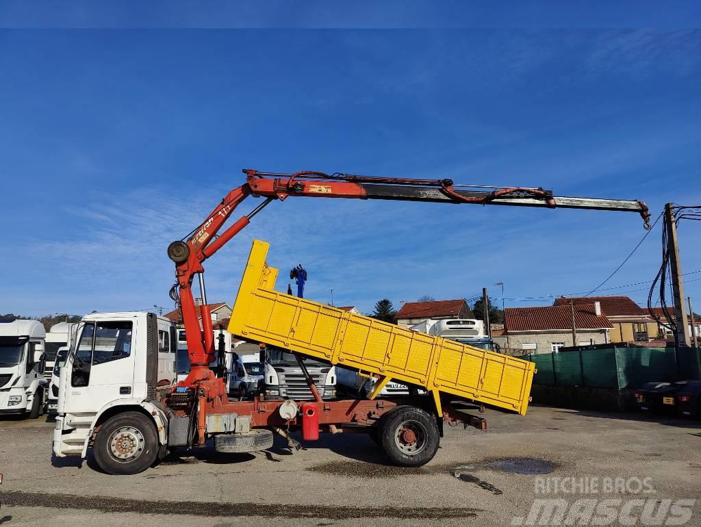 Iveco ML180E23 Truck mounted cranes