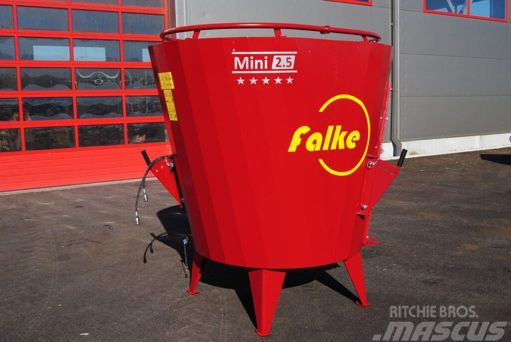 Falke Wóz paszowy / Mini feeder mixer wagon Feed mixer