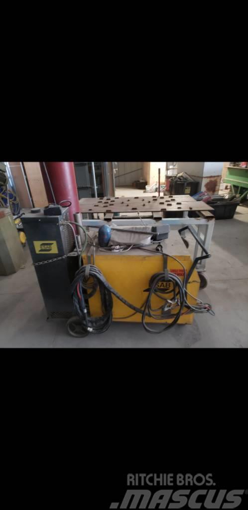 Esab Heliarc 352 AC/DC Welder Welding Equipment