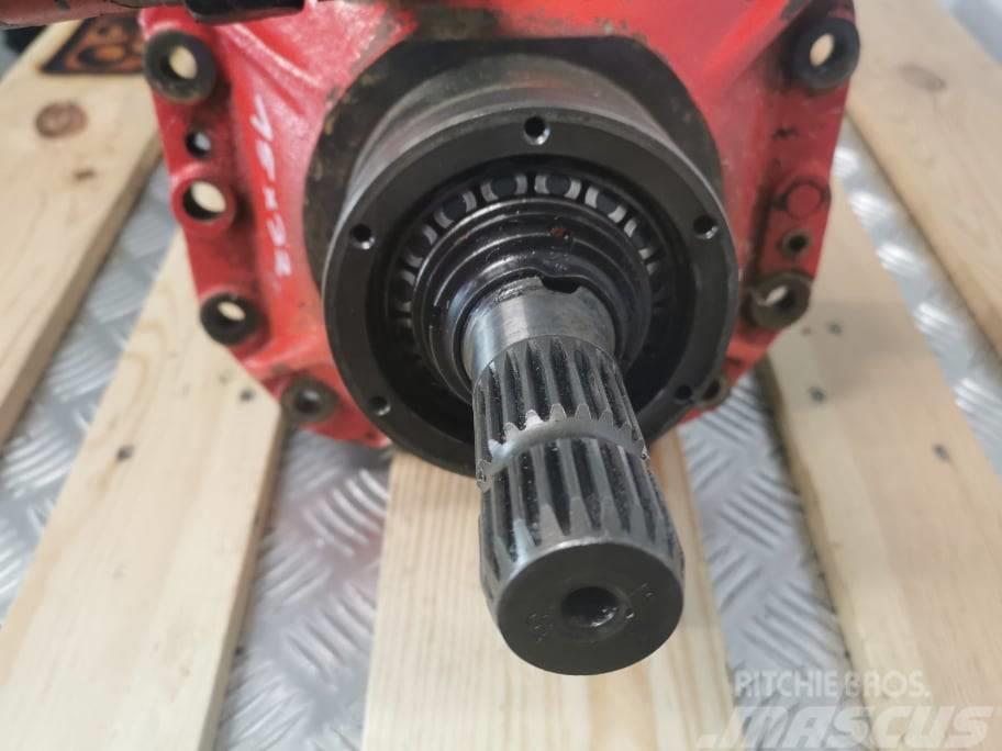 Manitou MLT 626 {Carraro front differential Axles