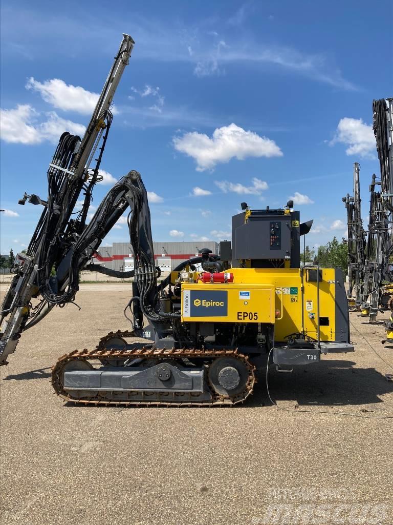 Epiroc T30R Surface drill rigs