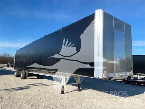 Fontaine [QTY: 2] 53 X 102 REVOLUTION ALL ALUMINUM FLATBEDS Curtain sider semi-trailers