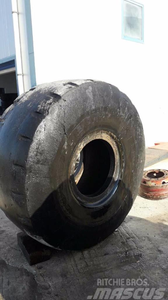Goodyear 29,5R25 Tyres, wheels and rims