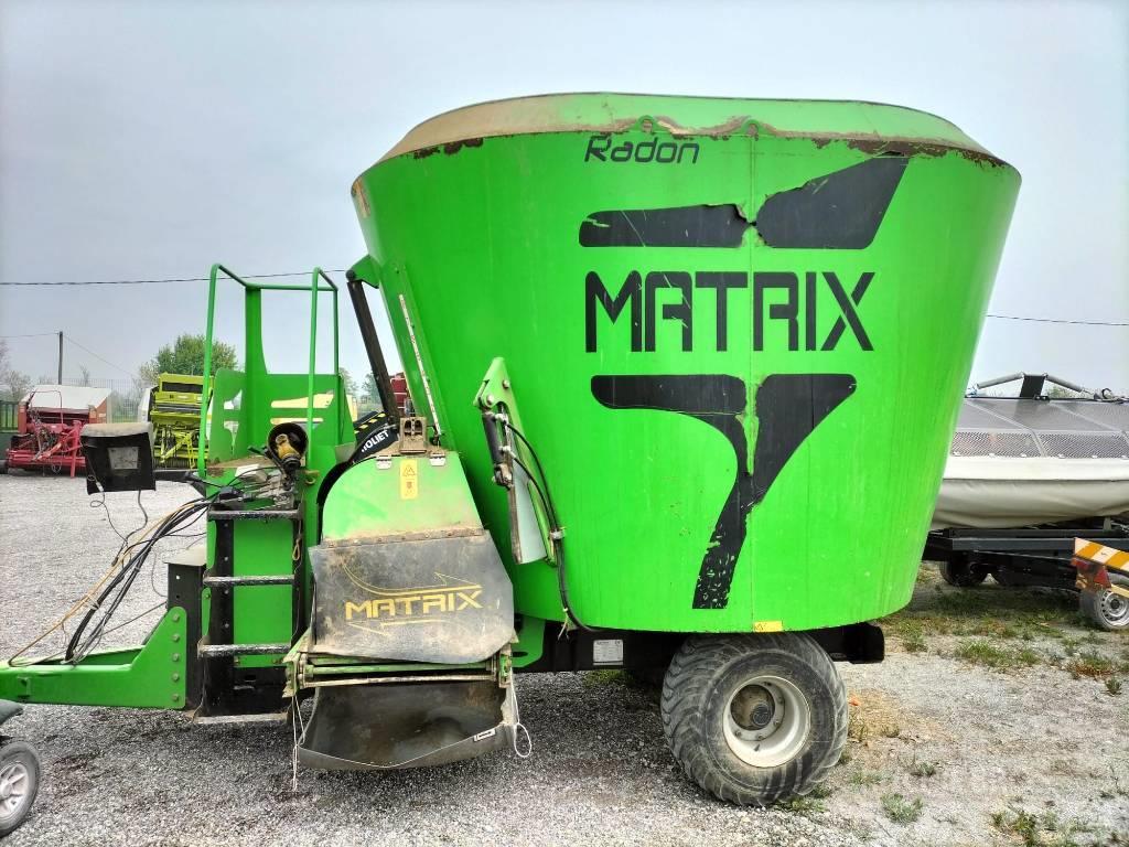  MATRIX MC 16 Feed mixer