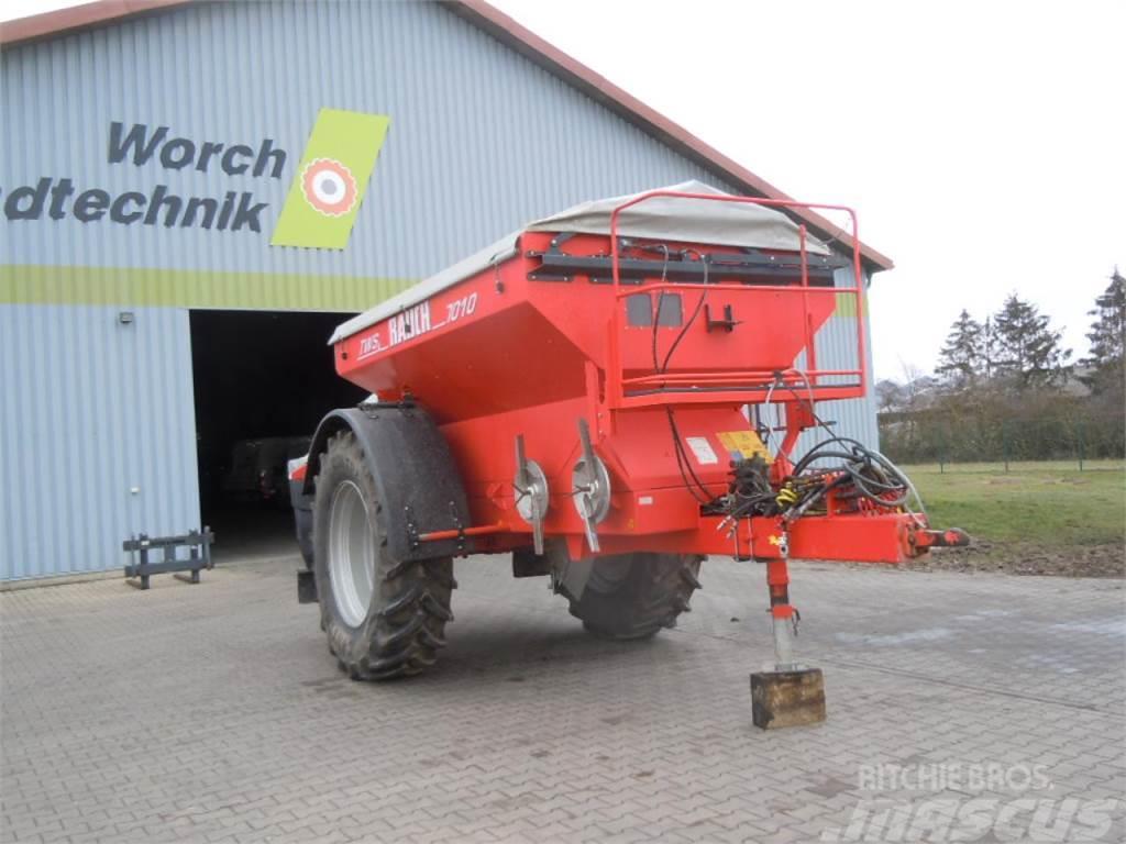 Rauch TWS 7010 + AXIS H Square balers