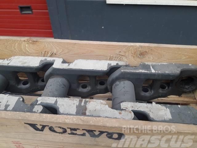 Volvo UC parts, frontwheel, idler, new EC700/EC750 Tracks, chains and undercarriage