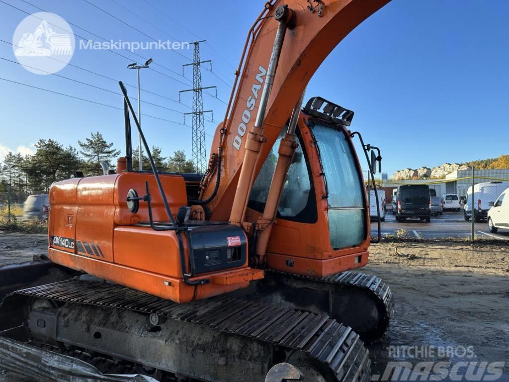 Doosan DX 140 LC Crawler excavators