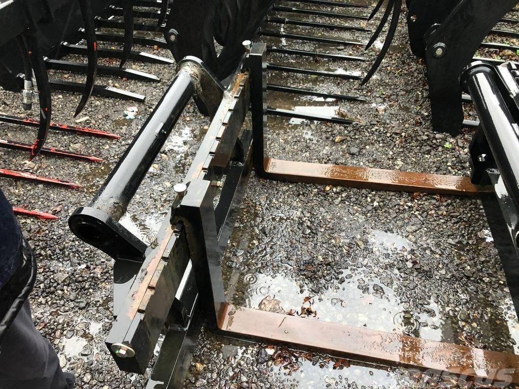 Manitou Pallet Tines Other loading and digging and accessories