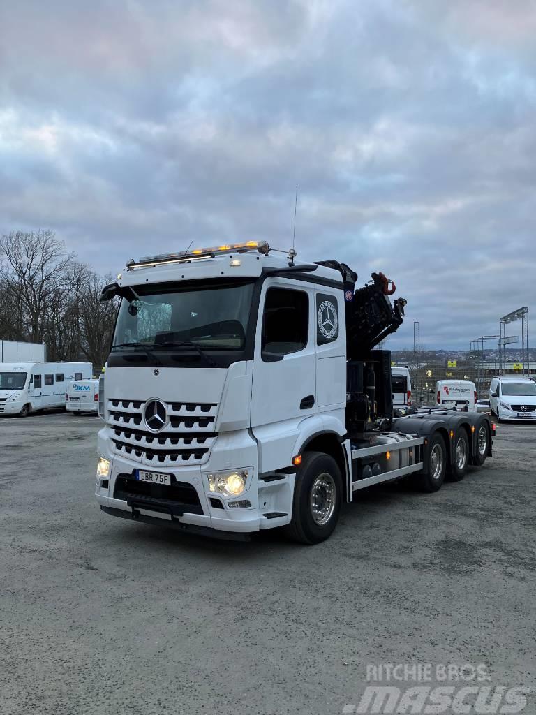 Mercedes-Benz Arocs 3253 8x4 Kranväxlare Truck mounted cranes