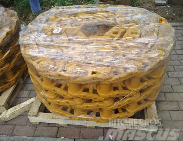 Komatsu D85 track link assembly Tracks, chains and undercarriage