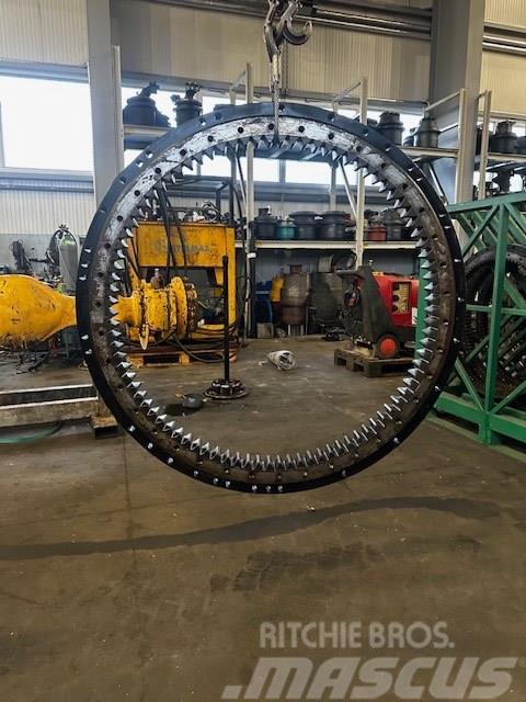 CAT 312 E BEARING Chassis and suspension