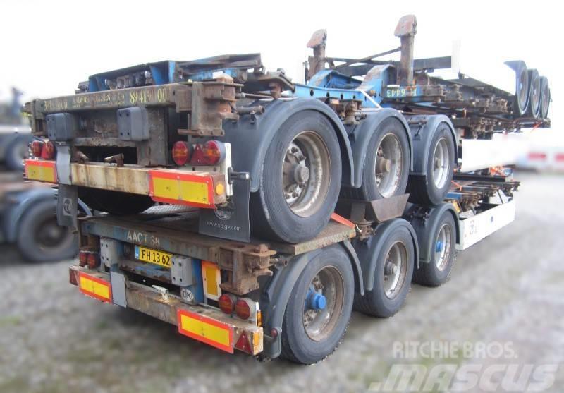 Krone Chassi - 3stack high, year 2006 Container semi-trailers