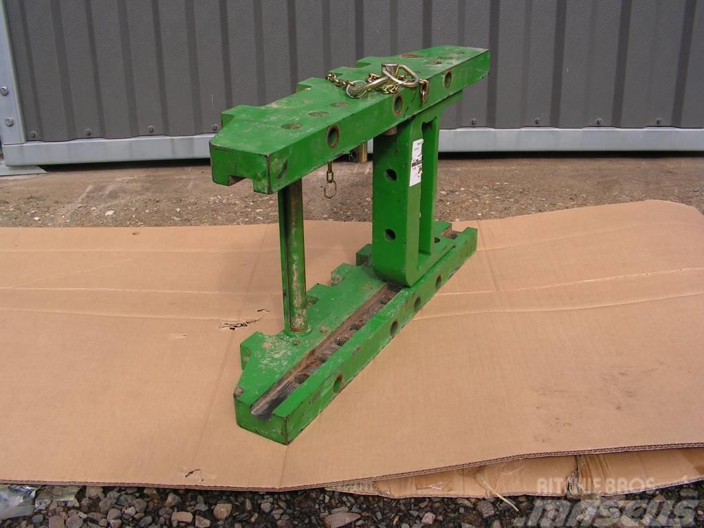 John Deere 6 M Chassis and suspension