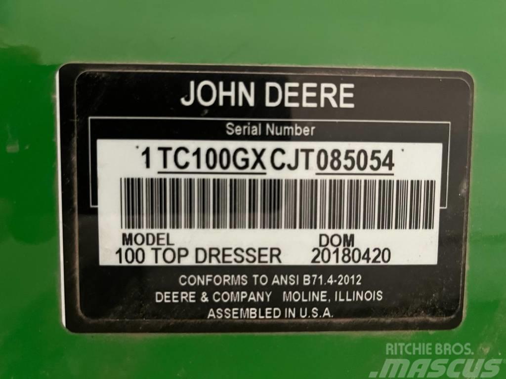 John Deere TD 100 Dressing equipment