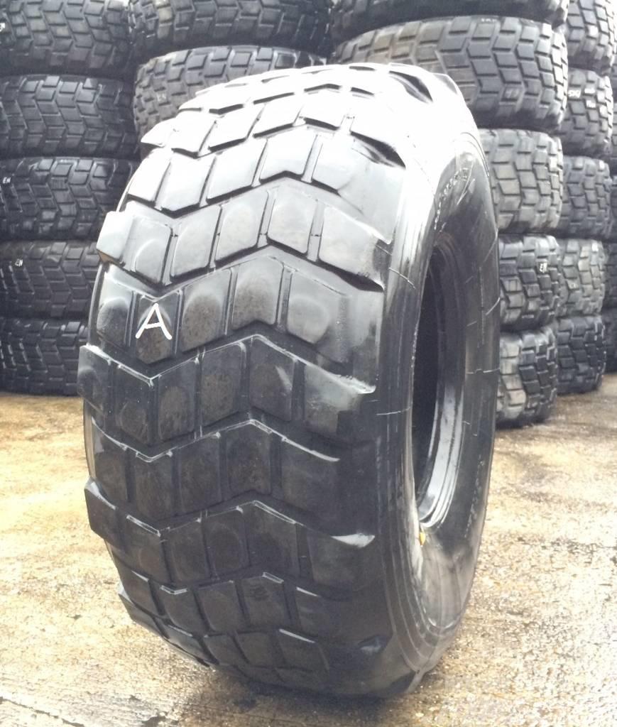 Michelin 525/65R20.5 XS - USED A 40% Tyres, wheels and rims