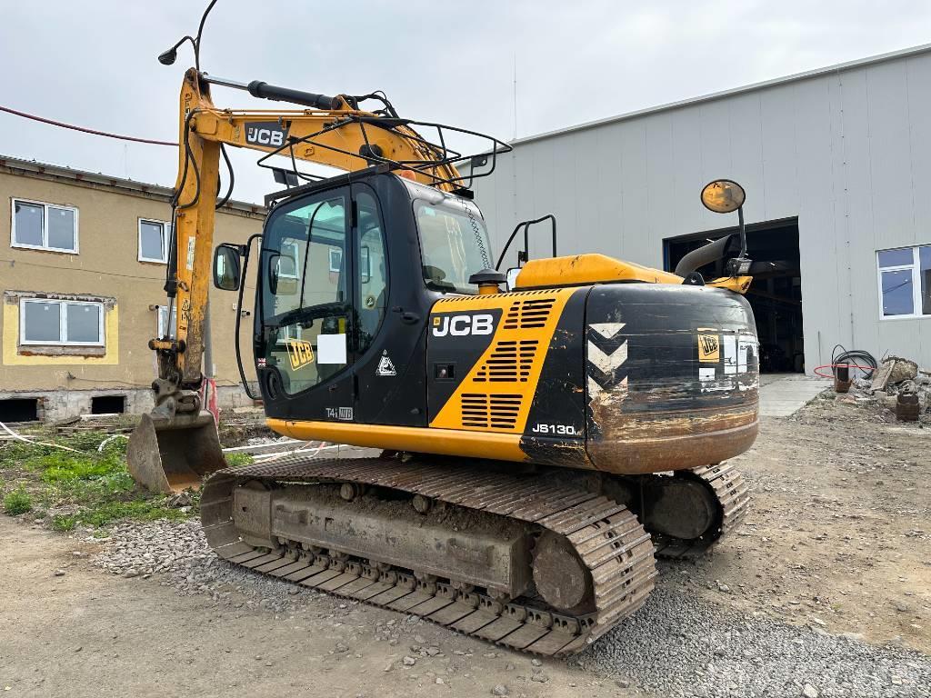 JCB JS 130 LC Crawler excavators