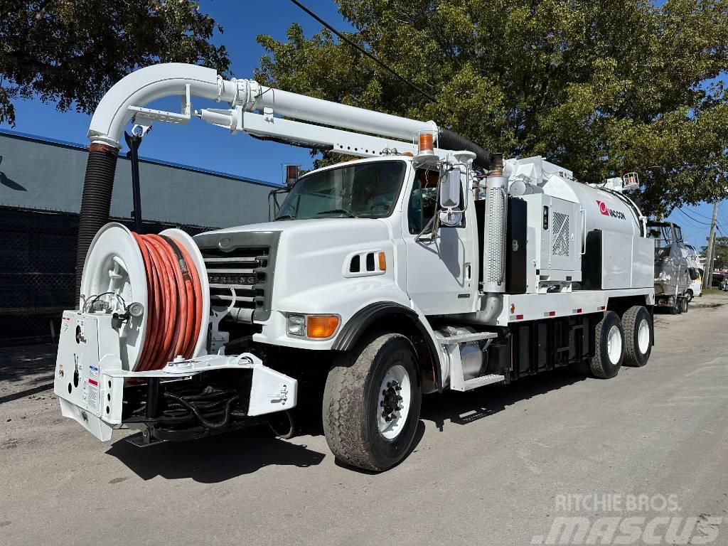 Sterling L 7500 Commercial vehicle