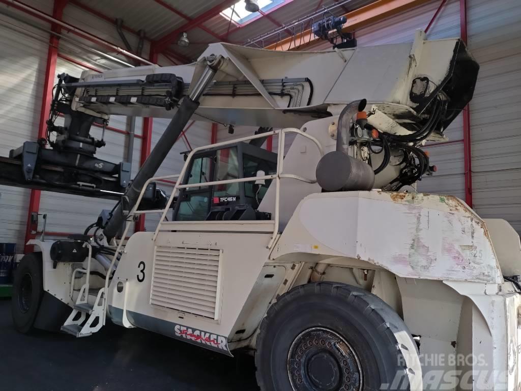 Terex TFC 46 M HC DRY Reach stackers