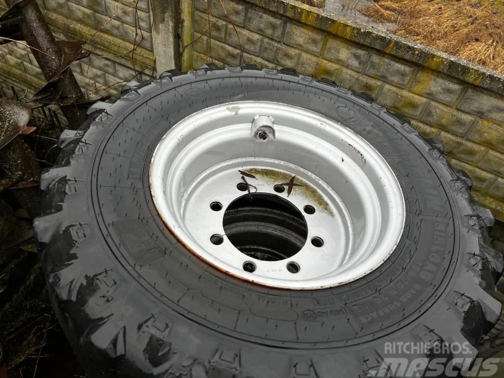 Manitou 1740 Tyres, wheels and rims