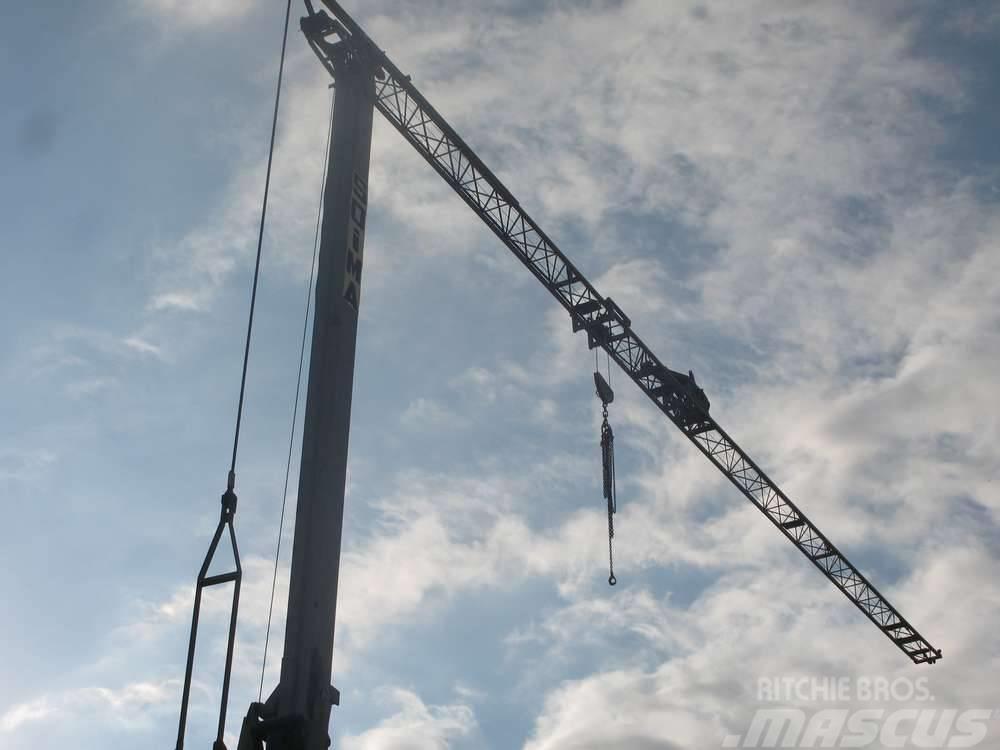  SOIMA SGH 18x25 Self-erecting cranes