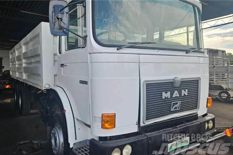 MAN 30-240 Other trucks