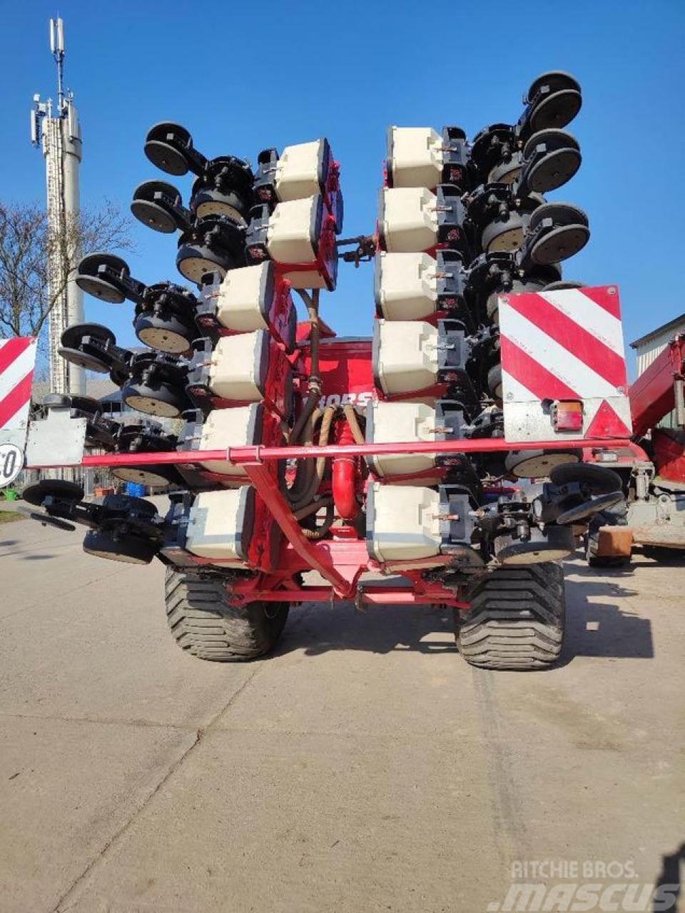 Horsch Maistro 8CC 12 reihig Sowing machines
