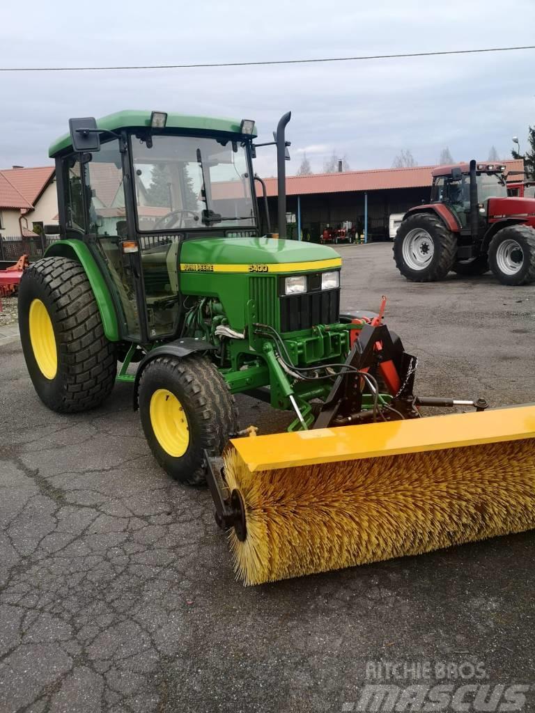 John Deere 5400 Compact tractors