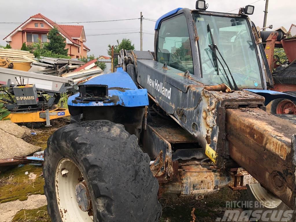 New Holland LM 435-410 FOR PARTS Telehandlers