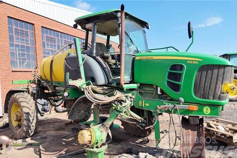 John Deere JD 4630 Spray Tractor Now stripping for spares. Tractors