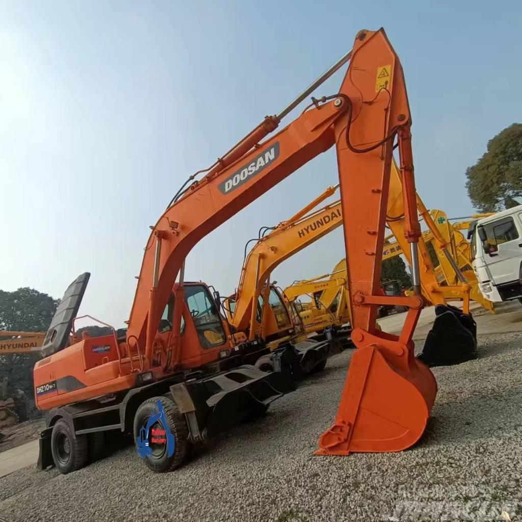 Doosan DH210W-7 Mini excavators  7t - 12t
