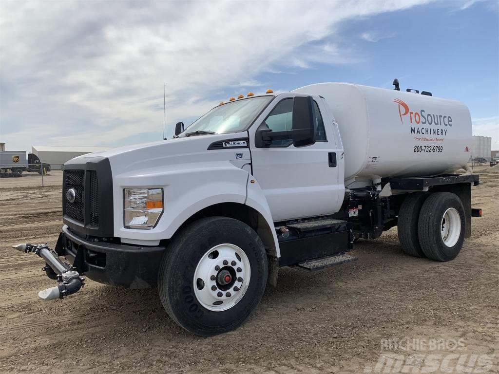 Ford F 650 XL SD Water bowser