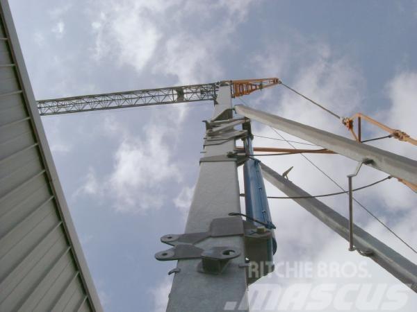 San Marco SMH322 Self-erecting cranes