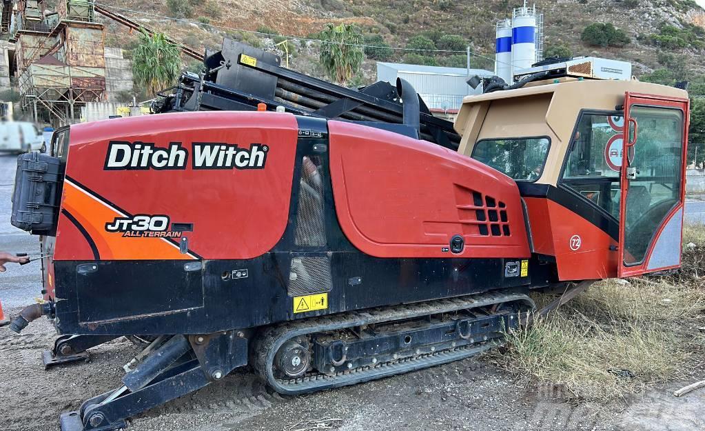 Ditch Witch JT 30 AT Horizontal drilling rigs