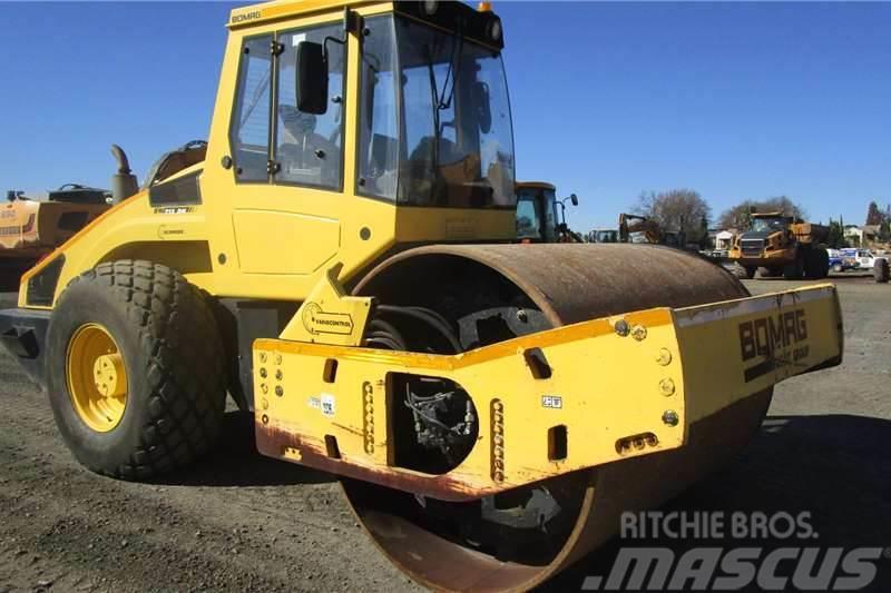 Bomag B213DH-4 Combi rollers