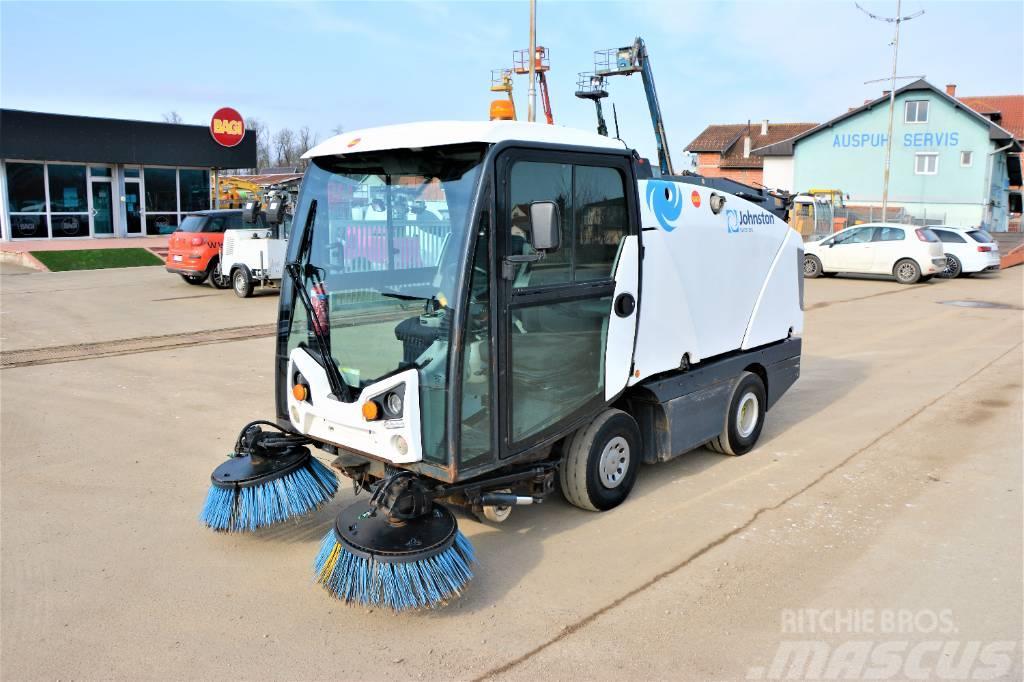 Johnston 142 A 101T Sweepers