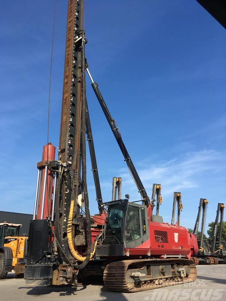 Sennebogen SR40T Drilling rigs