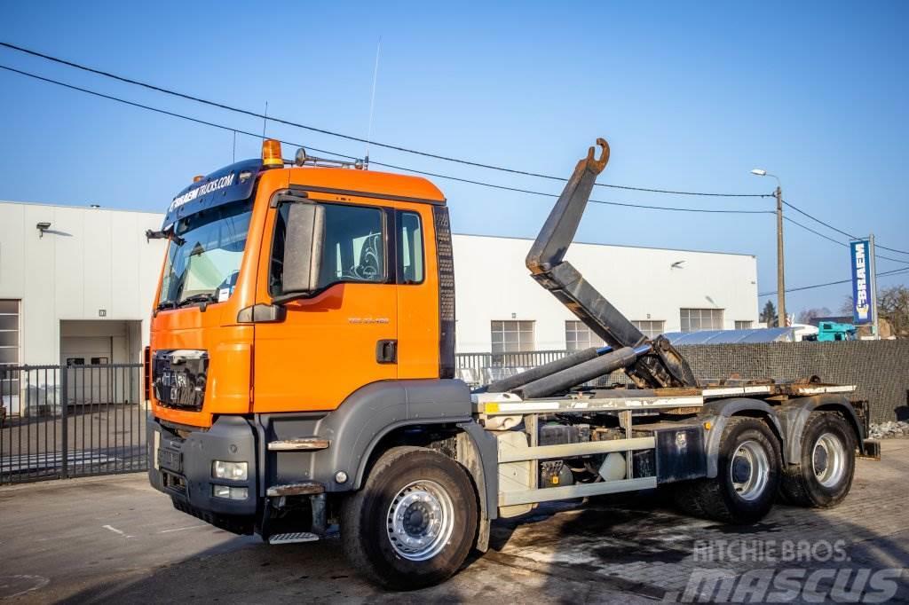 MAN TGS 33.440 BB Container trucks