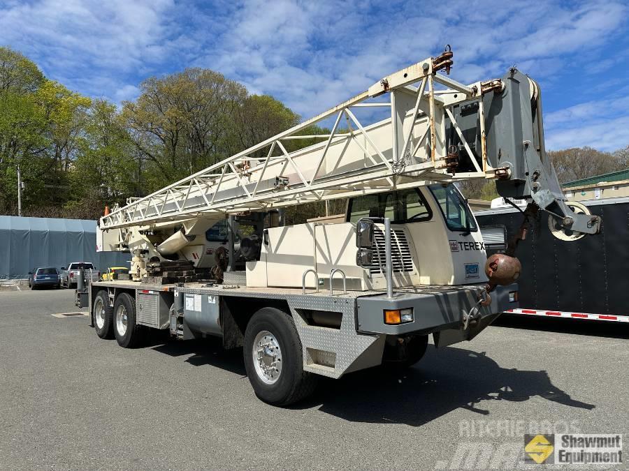 Terex T 335 Track mounted cranes