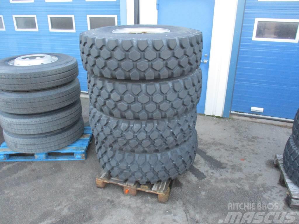 Goodyear Offroad Omitrac 375/90R22,5 Tyres, wheels and rims