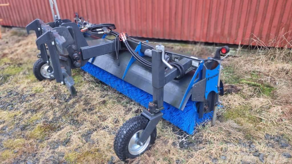 Ysta SV 250 Sweepers