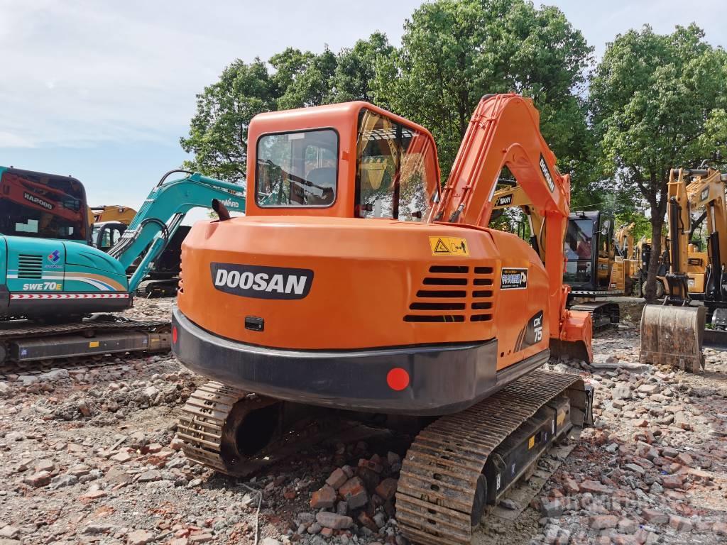 Doosan DX75 Mini excavators  7t - 12t